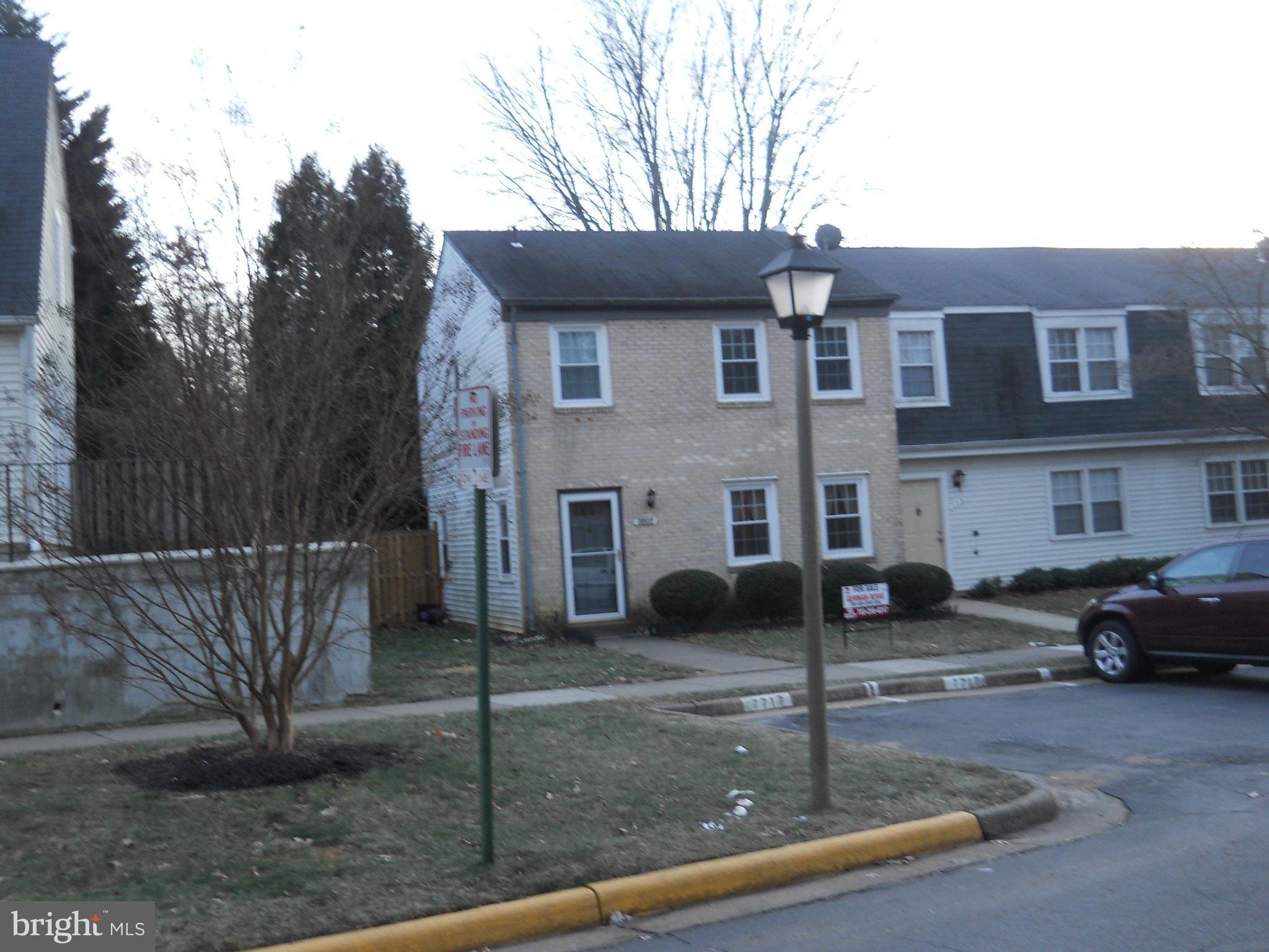 7717 Matisse Way Springfield, VA 22153 - Photo 9 of 9 Exterior (Front)