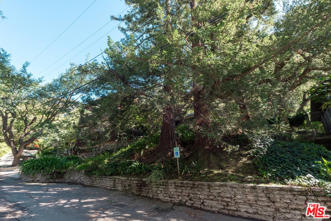 770 Latimer Road Santa Monica, CA 90402 - Photo 27 of 27