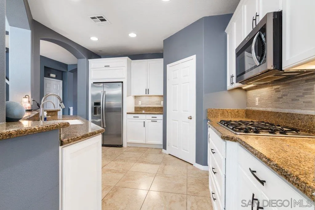 35972 Carlton Road Wildomar, CA 92595 - Photo 16 of 59