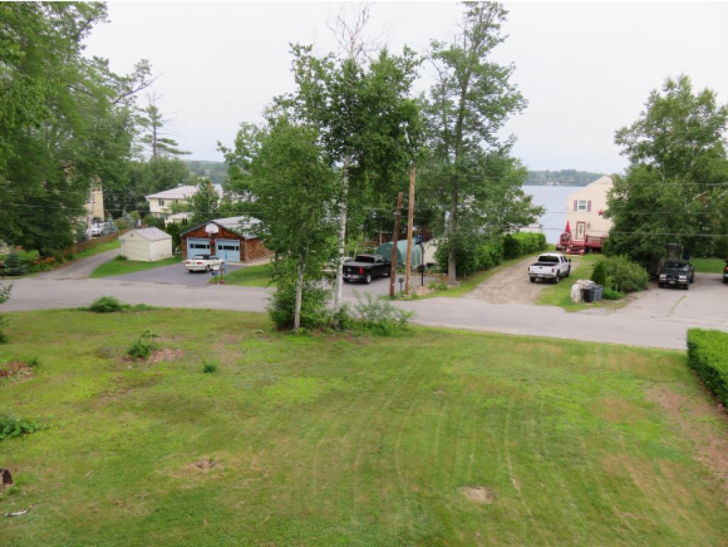 44 Lake Shore Road Salem, NH 03079 - Photo 8 of 12