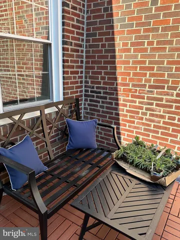 $2,500 | 104 Woodside Road, Unit B305, Haverford, PA 19041