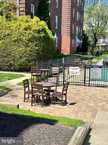 $2,500 | 104 Woodside Road, Unit B305, Haverford, PA 19041