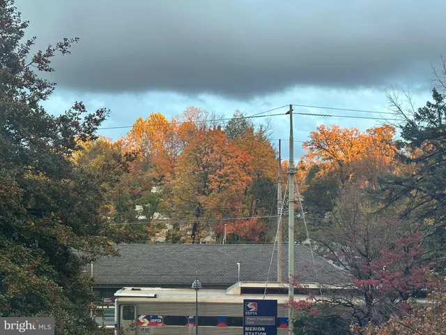 $2,500 | 104 Woodside Road, Unit B305, Haverford, PA 19041