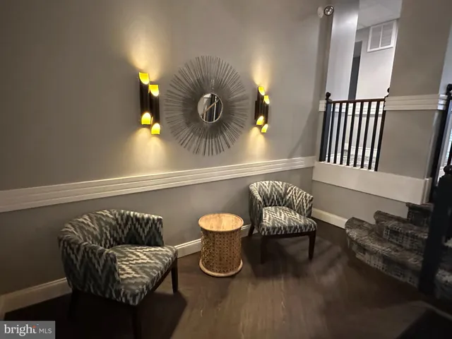 $2,500 | 104 Woodside Road, Unit B305, Haverford, PA 19041