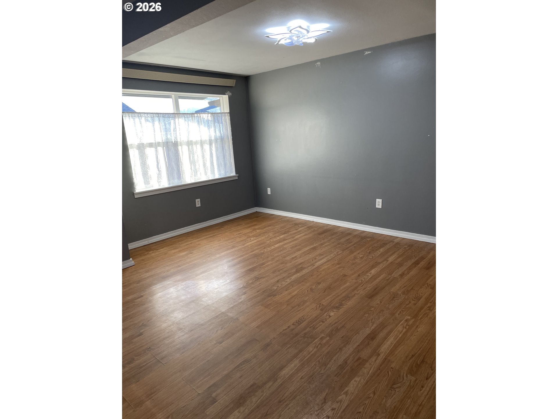 303 Taylor Street Sutherlin, OR 97479 - Photo 12 of 36