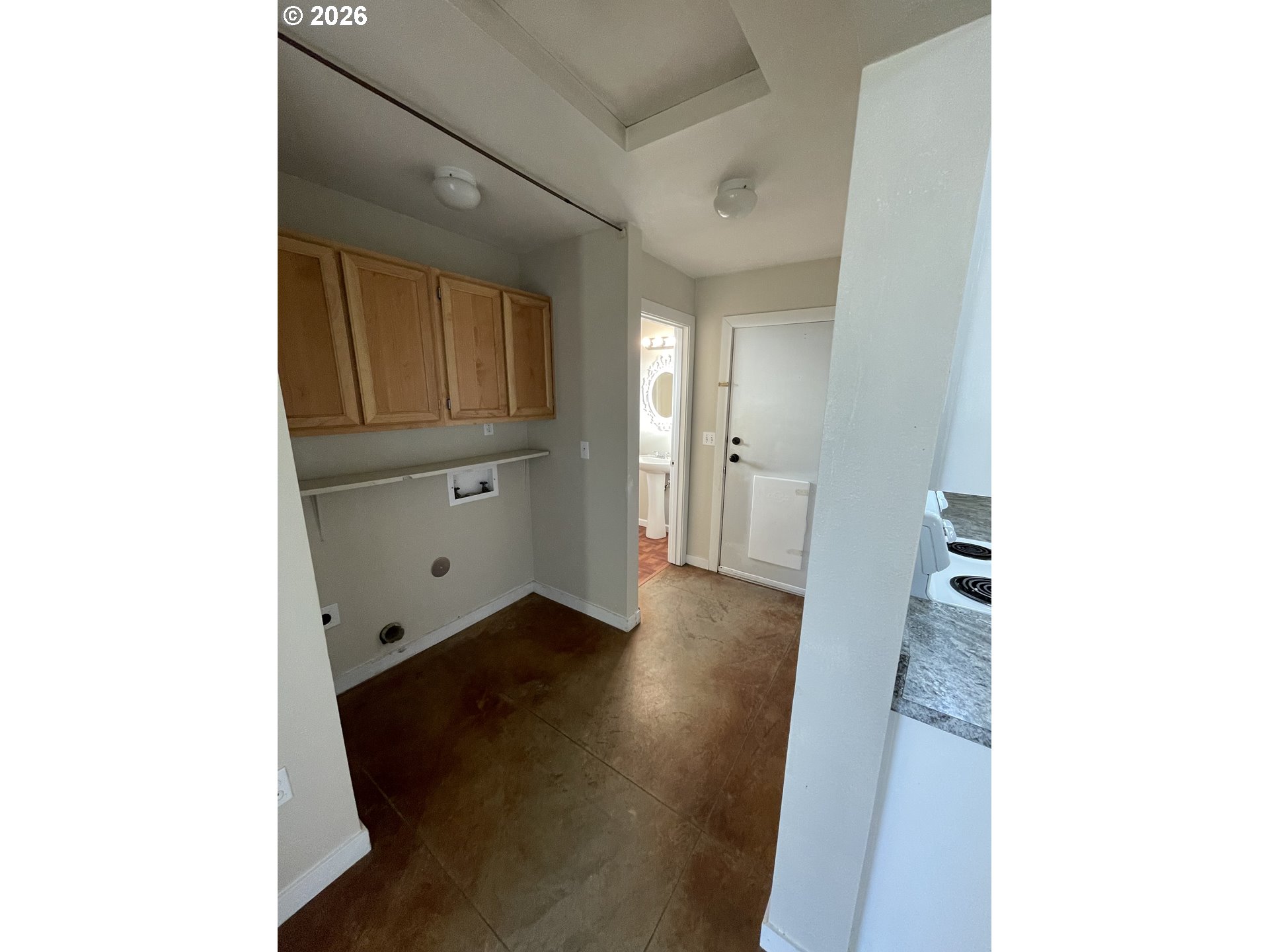 303 Taylor Street Sutherlin, OR 97479 - Photo 15 of 36