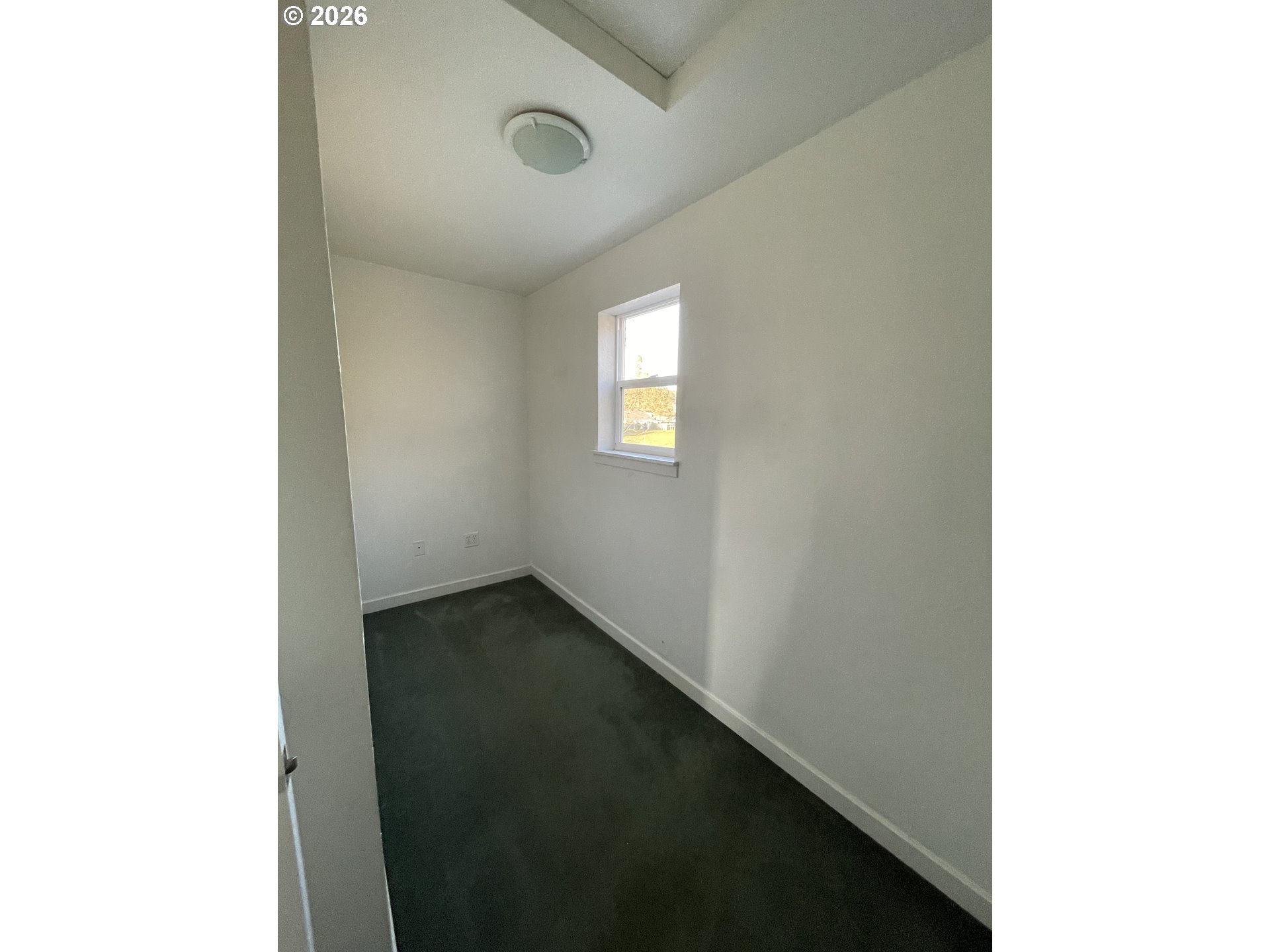 303 Taylor Street Sutherlin, OR 97479 - Photo 23 of 36