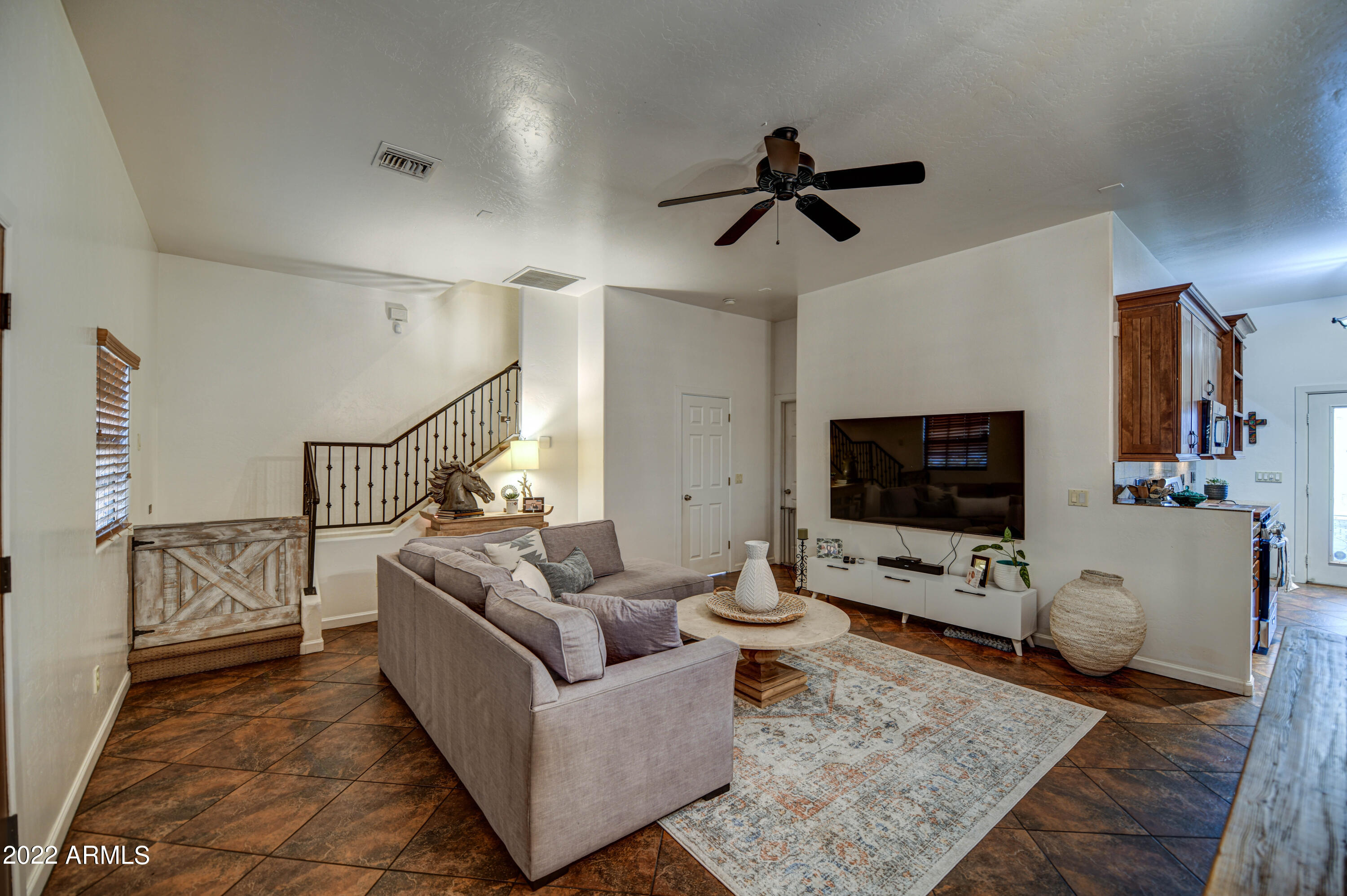 4529 North 8th Place Phoenix, AZ 85014 - Photo 18 of 49 Living Room 3