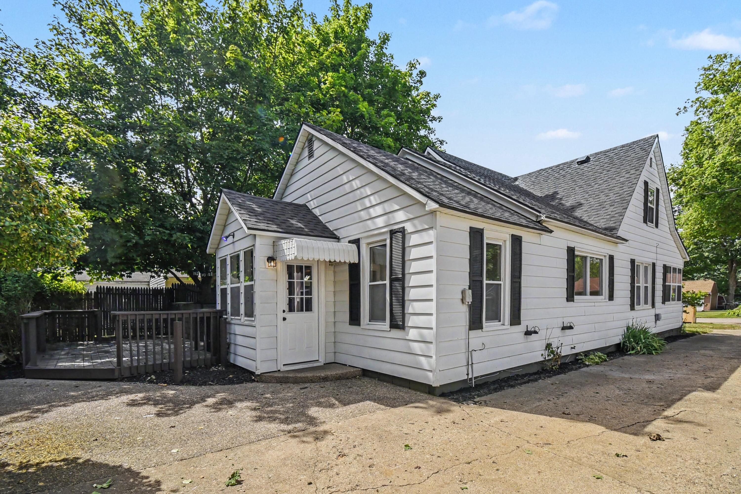 523 West Maple Street Wayland, MI 49348 - Photo 27 of 27 024_file_8414