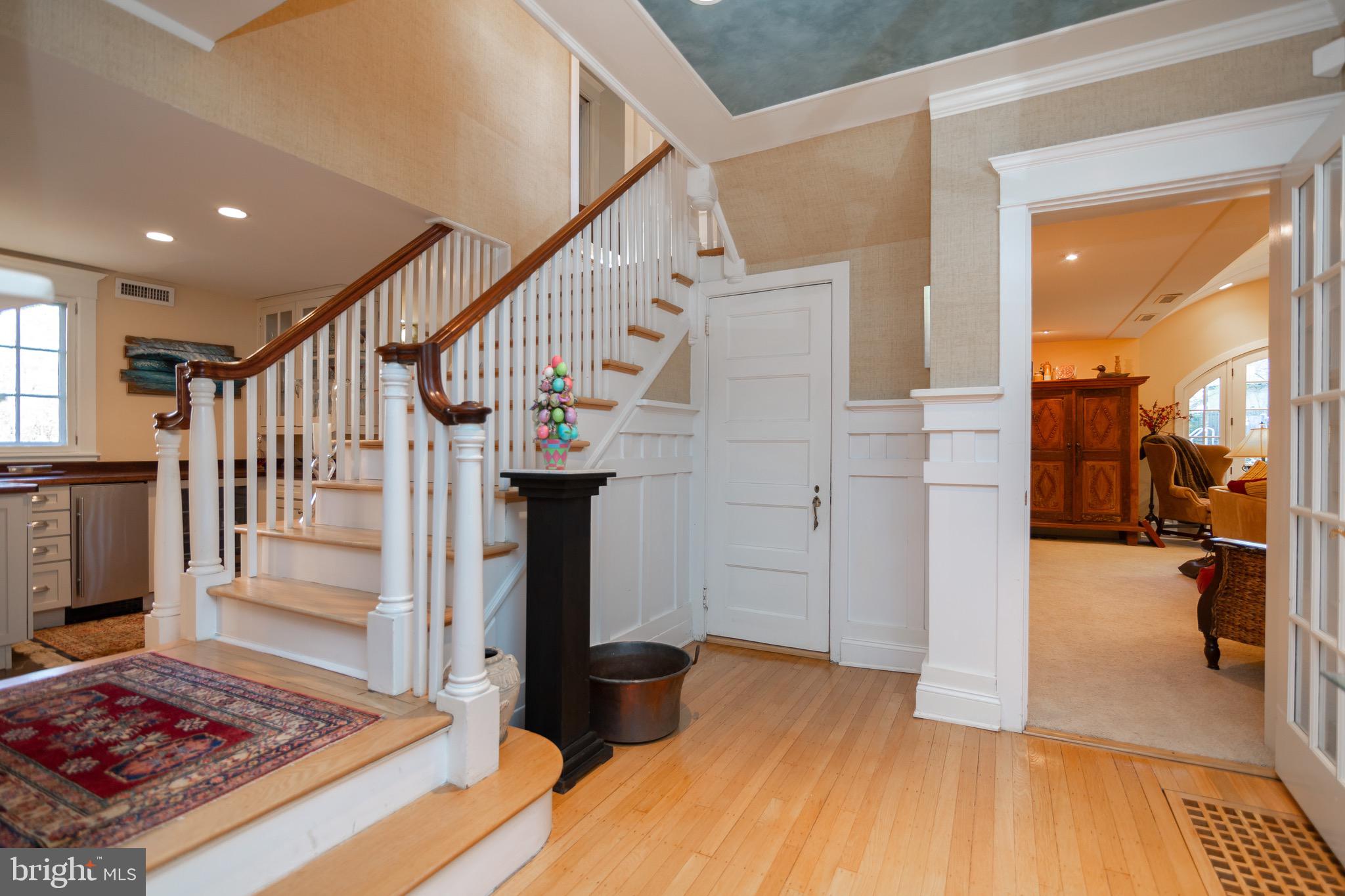 212 Roberts Road Ardmore, PA 19003 - Photo 2 of 28 Gallery Image 2