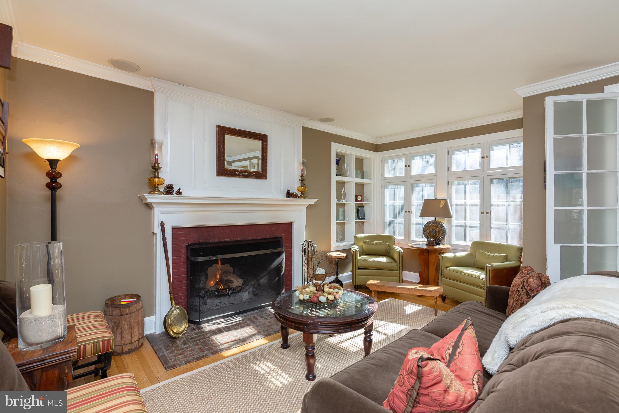 212 Roberts Road Ardmore, PA 19003 - Photo 7 of 28 Living Room