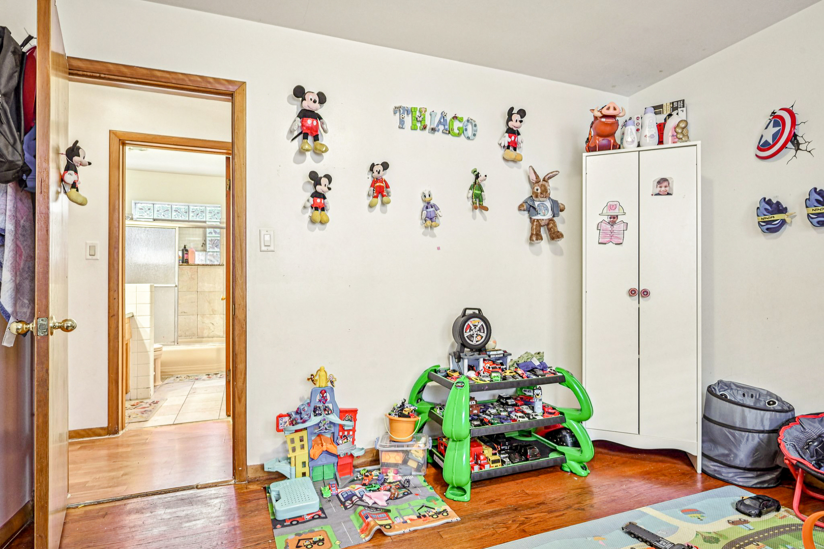 1841 South 61st Court Cicero, IL 60804 - Photo 27 of 46 a room with toys and wooden floor