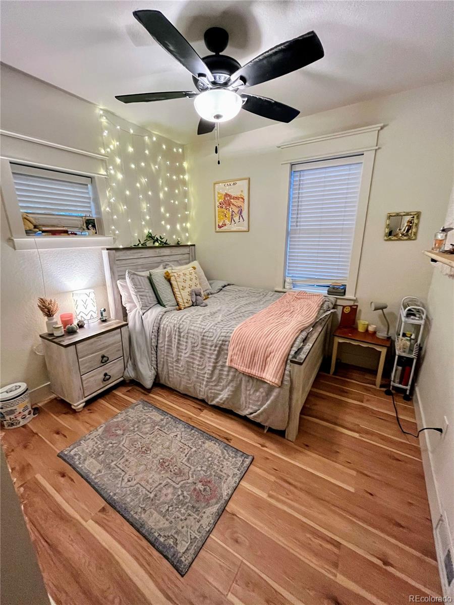 1069 11th Street Boulder, CO 80302 - Photo 9 of 28 a bedroom with double bed and a window
