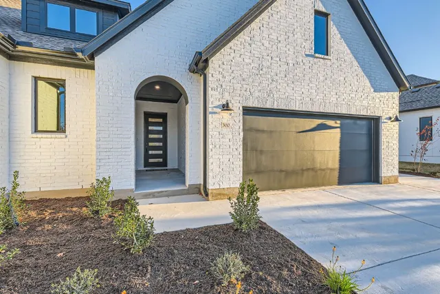 $675,000 | 300 Alava Way, Liberty Hill, TX 78642