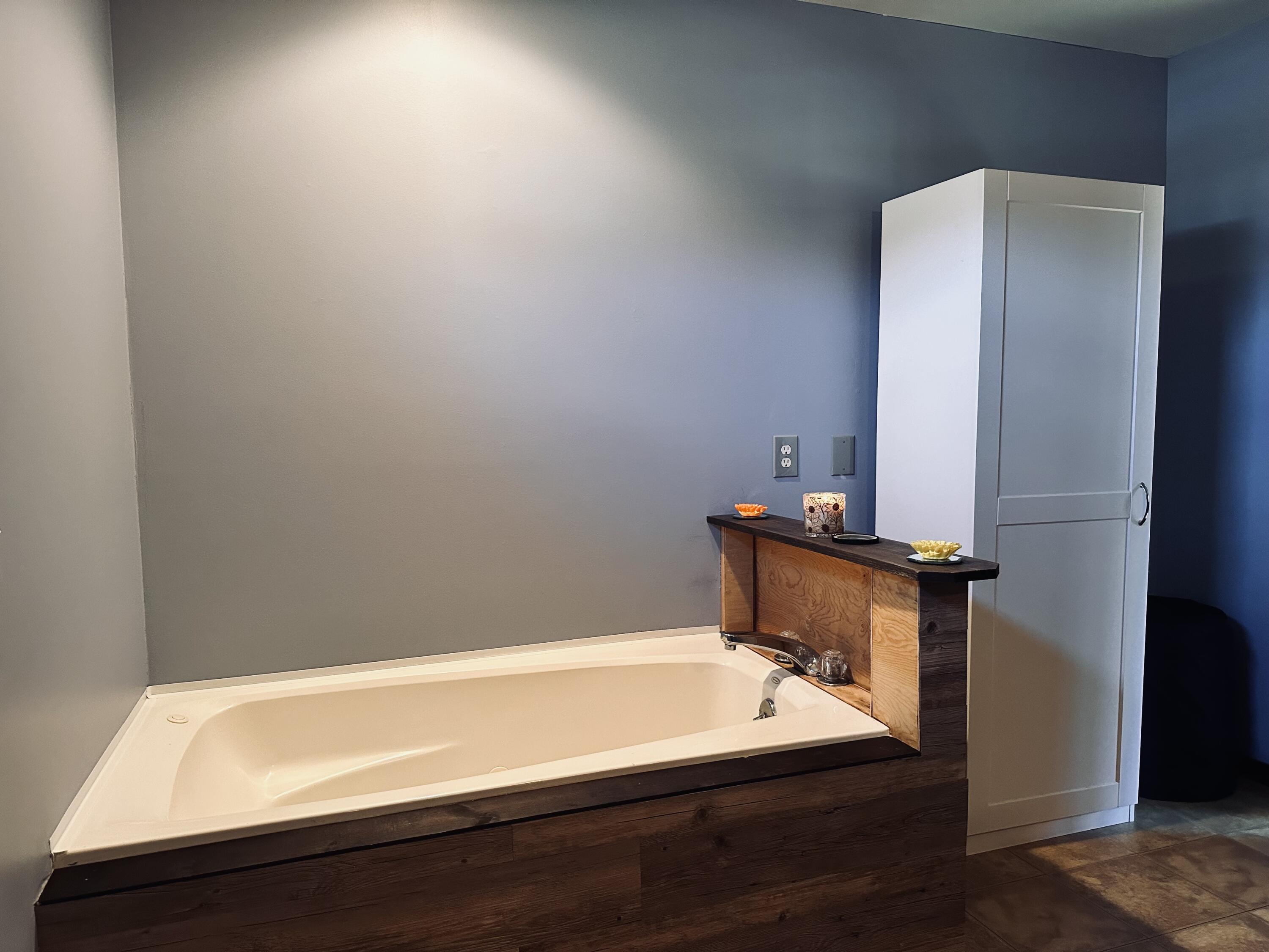 123 Annabessacook Road Winthrop, ME 04364 - Photo 14 of 46 123 Jet tub