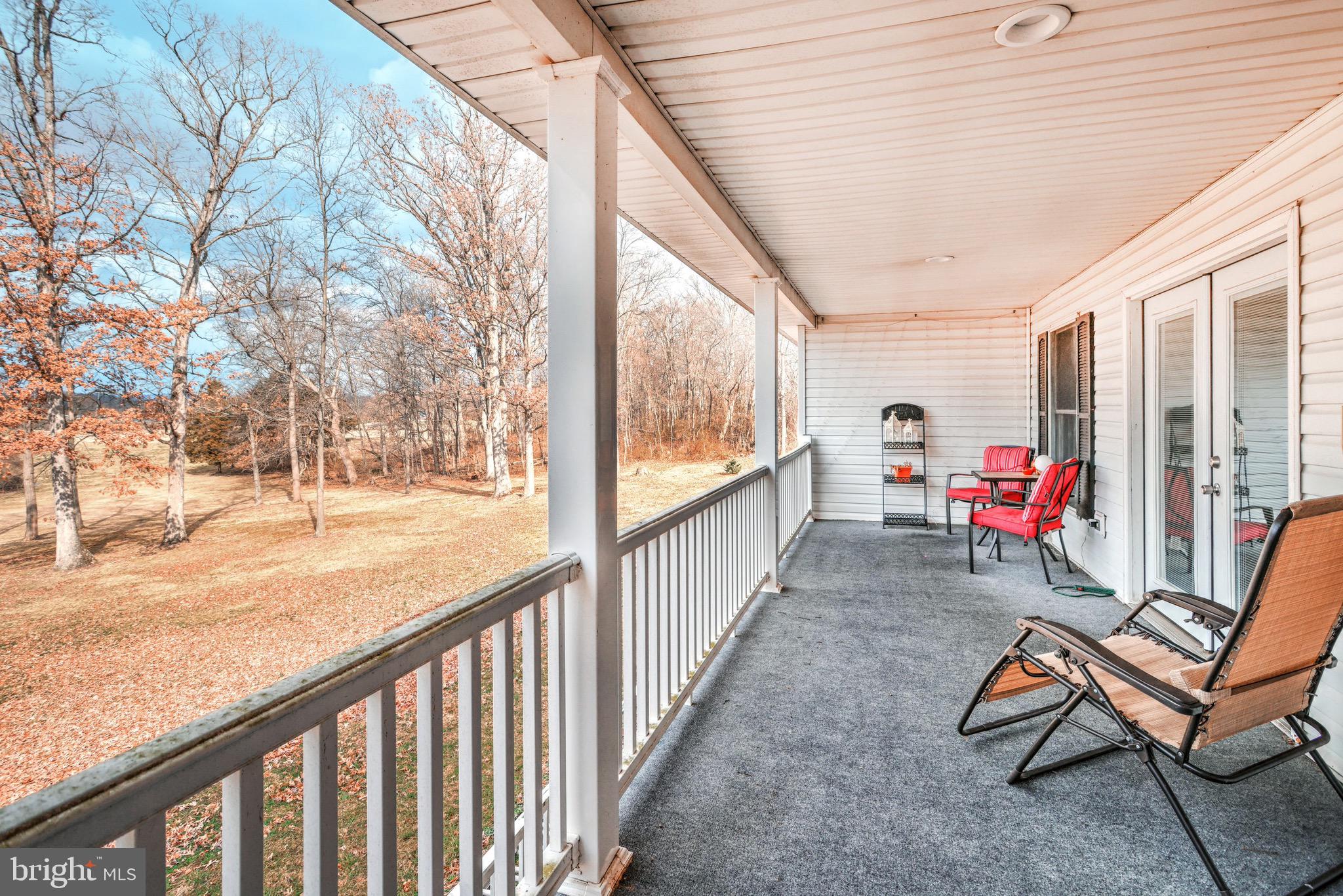 981 Ridge Road Gettysburg, PA 17325 - Photo 13 of 64