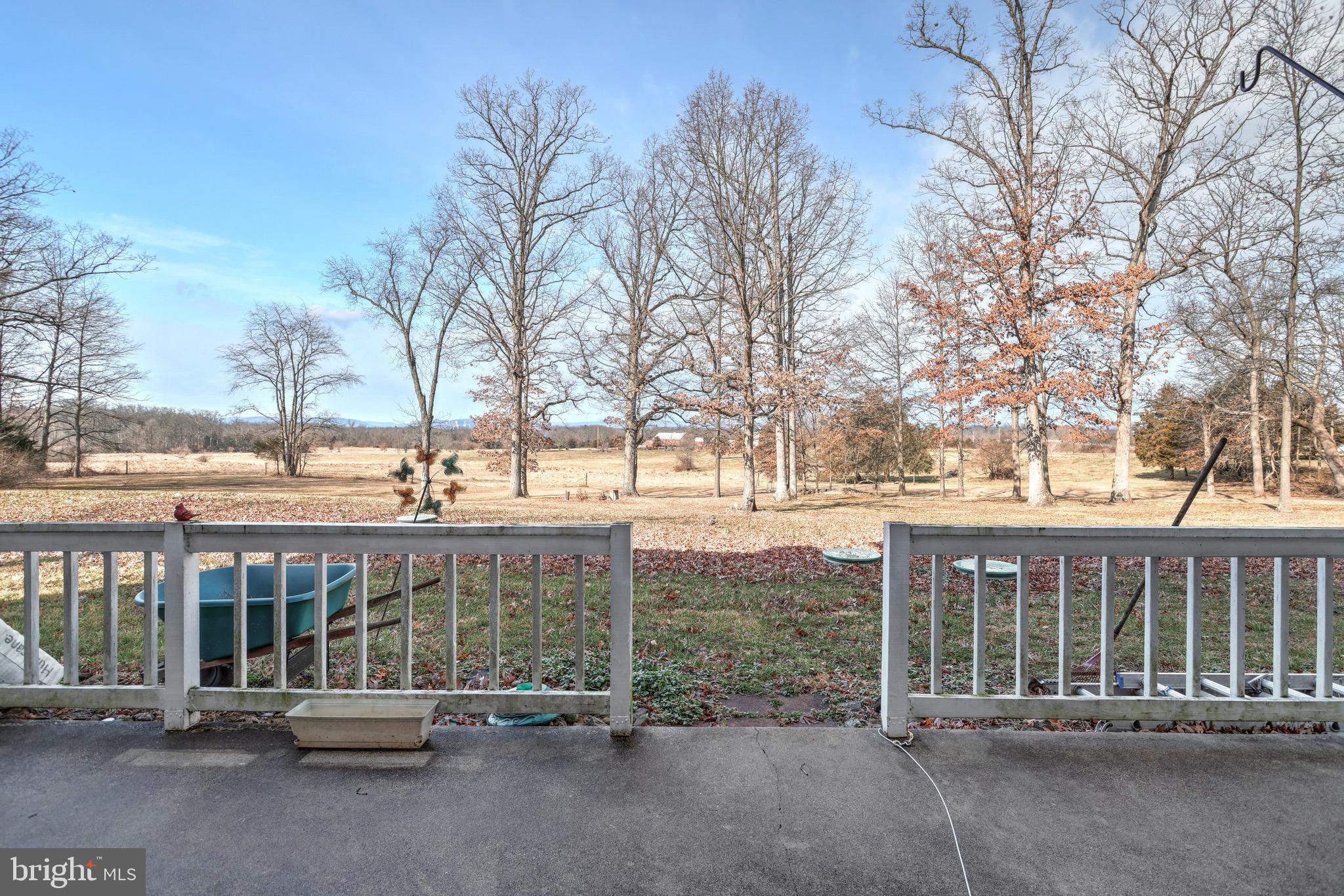 981 Ridge Road Gettysburg, PA 17325 - Photo 7 of 64