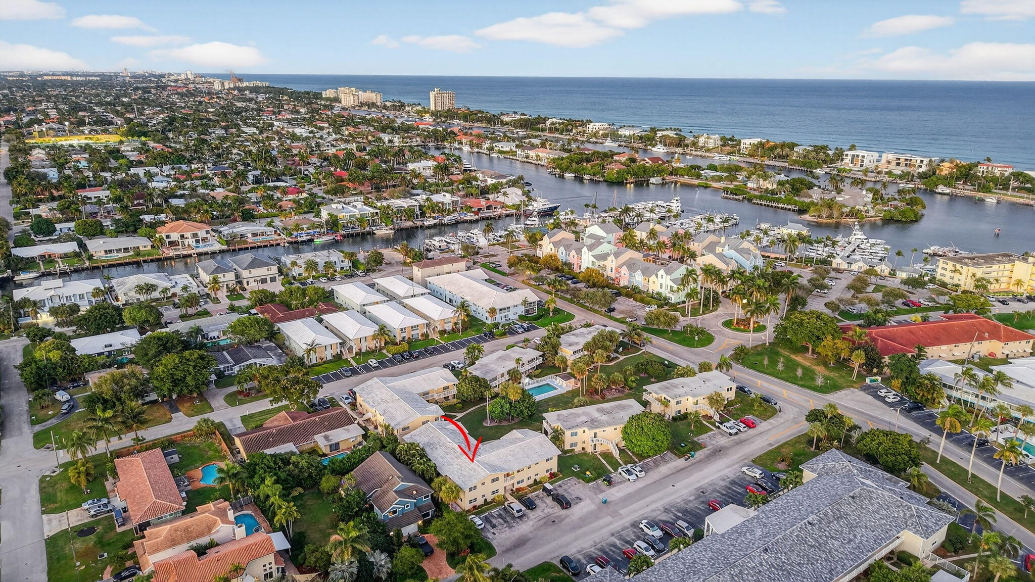 2755 Northeast 28th Avenue, Unit E2 Lighthouse Point, FL 33064 - Photo 49 of 62 62-web-or-mls-DJI_20260127181334_0624_D