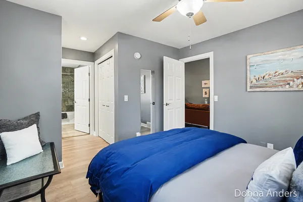 $384,900 | 17595 Park Pl Circle, Spring Lake, MI 49456