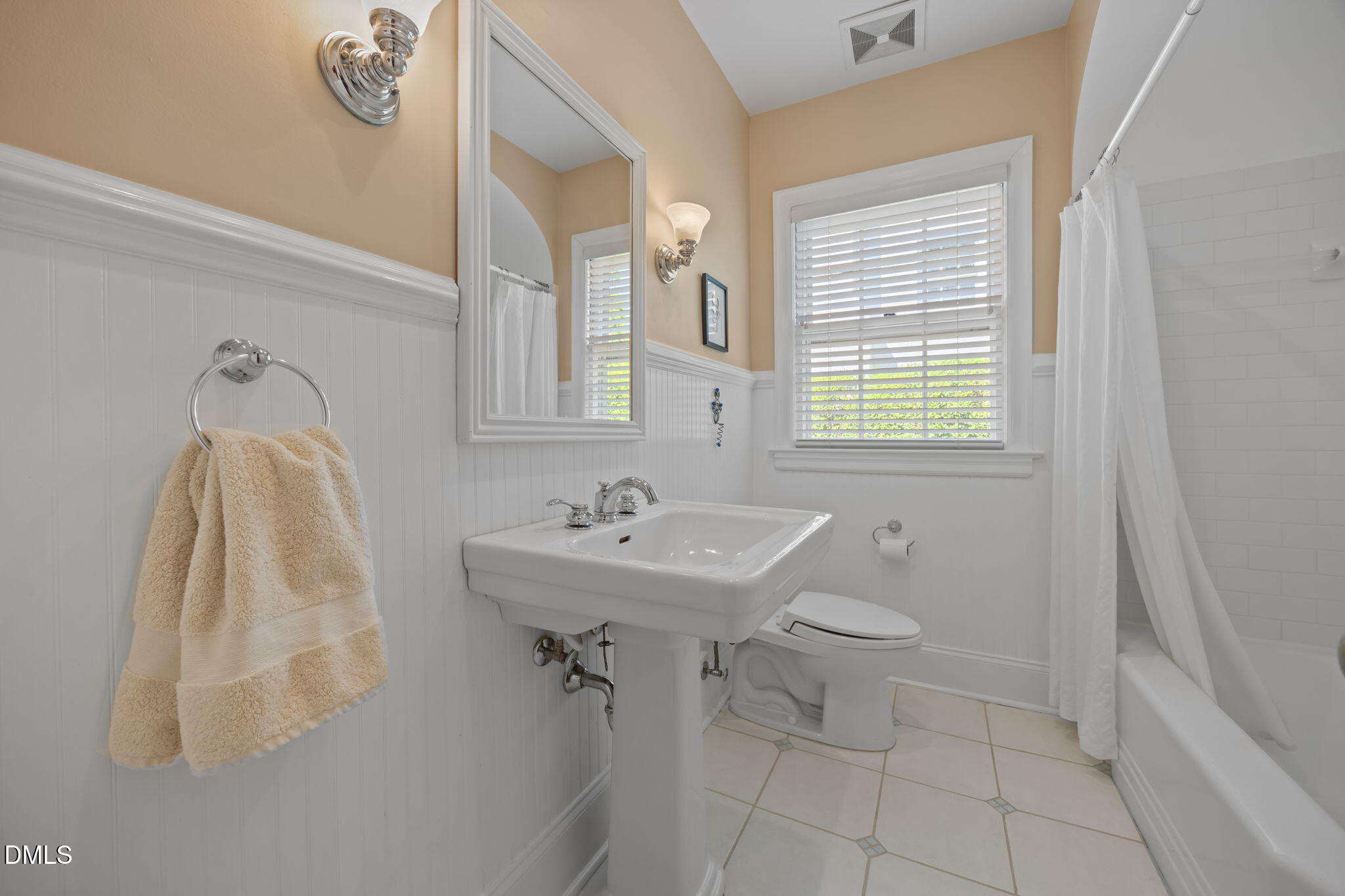 1712 Arlington Street Raleigh, NC 27608 - Photo 29 of 49 Gallery Image 29