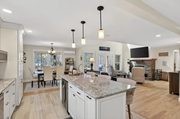 $1,025,000 | 1 Spinnaker Way, Kennebunk, ME 04043