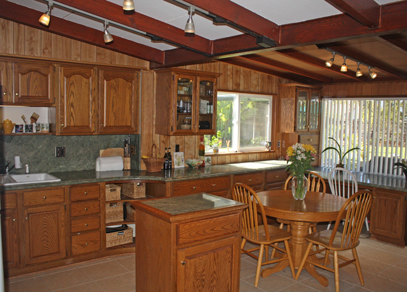 209 Cooper Road Santa Barbara, CA 93109 - Photo 2 of 10 Kitchen