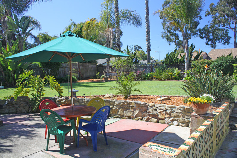 209 Cooper Road Santa Barbara, CA 93109 - Photo 5 of 10 Patio