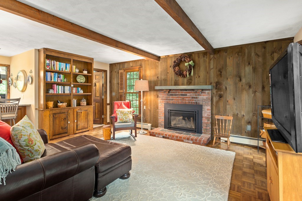 375 Winter Street Walpole, MA 02081 - Photo 15 of 42