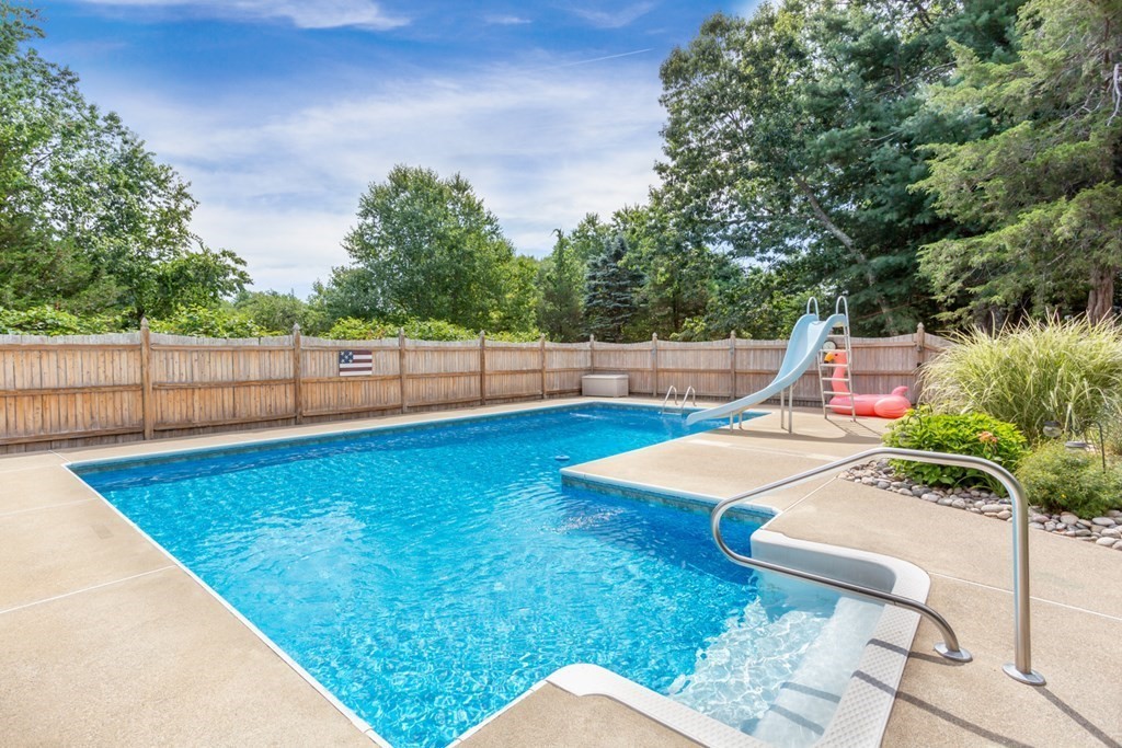 375 Winter Street Walpole, MA 02081 - Photo 35 of 42