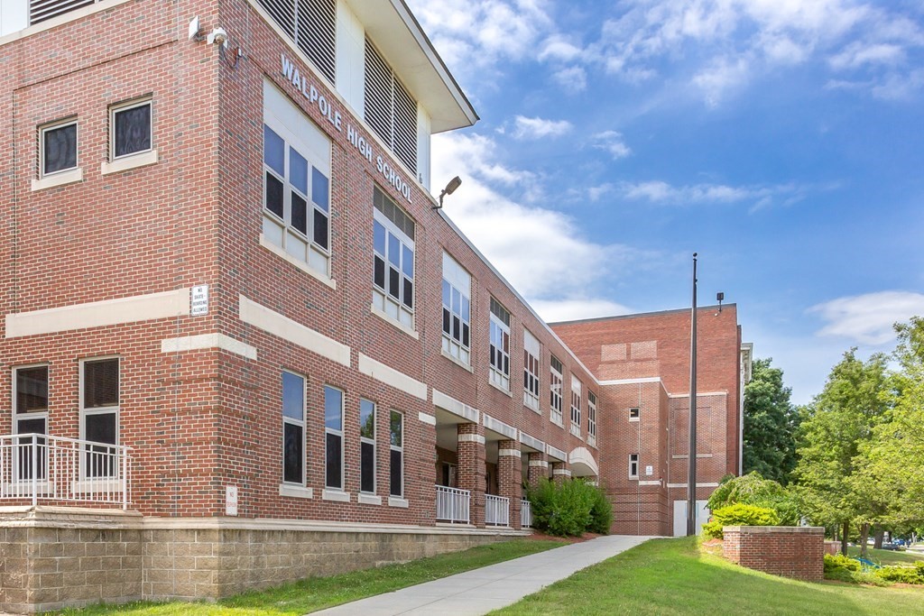 375 Winter Street Walpole, MA 02081 - Photo 41 of 42