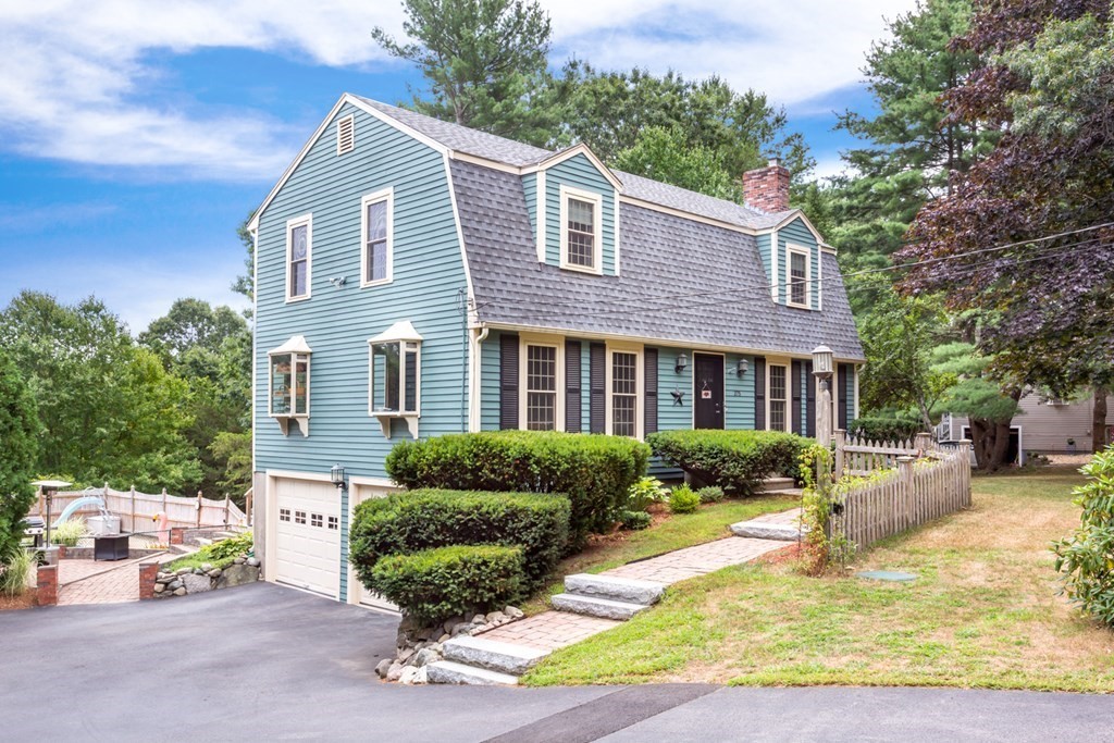 375 Winter Street Walpole, MA 02081 - Photo 6 of 42