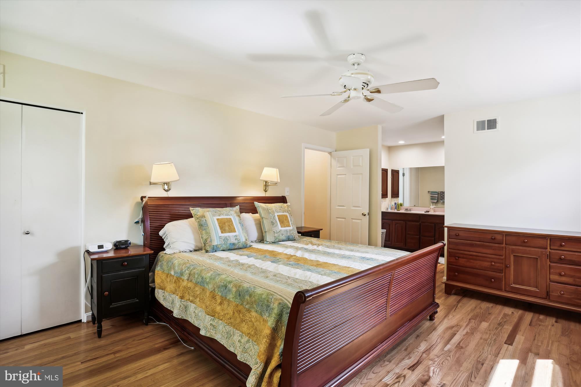 15405 Tindlay Street Silver Spring, MD 20905 - Photo 33 of 93 Primary Bedroom
