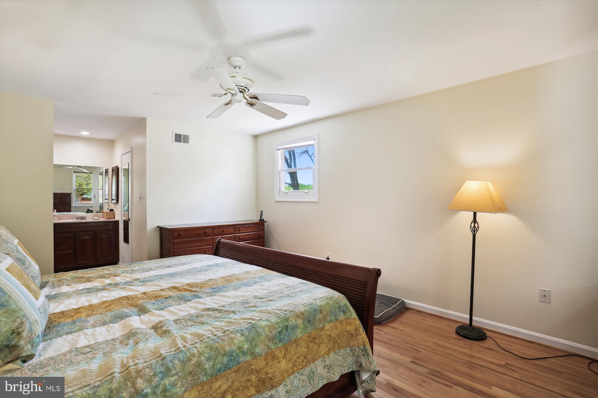 15405 Tindlay Street Silver Spring, MD 20905 - Photo 34 of 93 Primary Bedroom