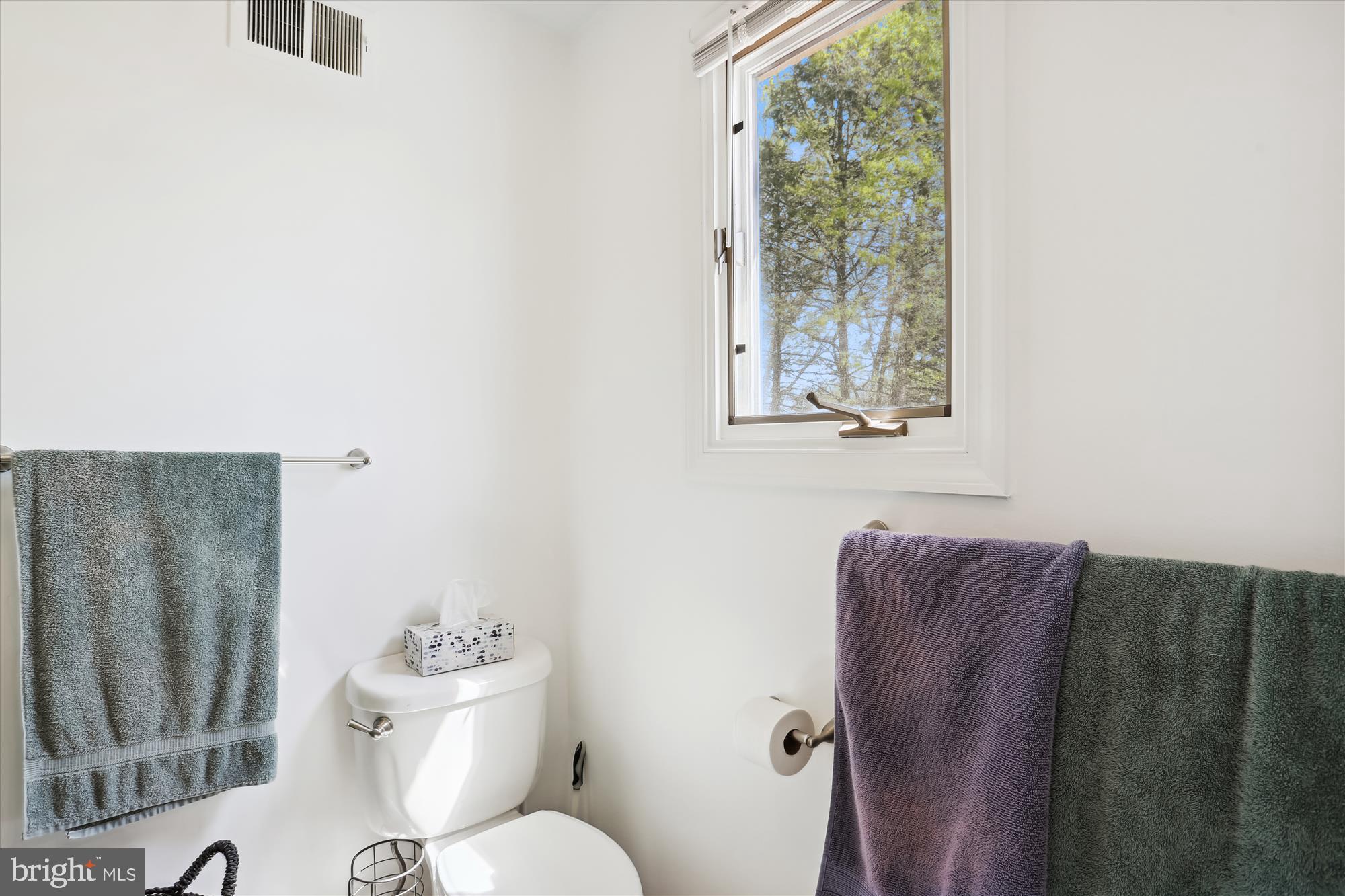 15405 Tindlay Street Silver Spring, MD 20905 - Photo 36 of 93 Primary Bath