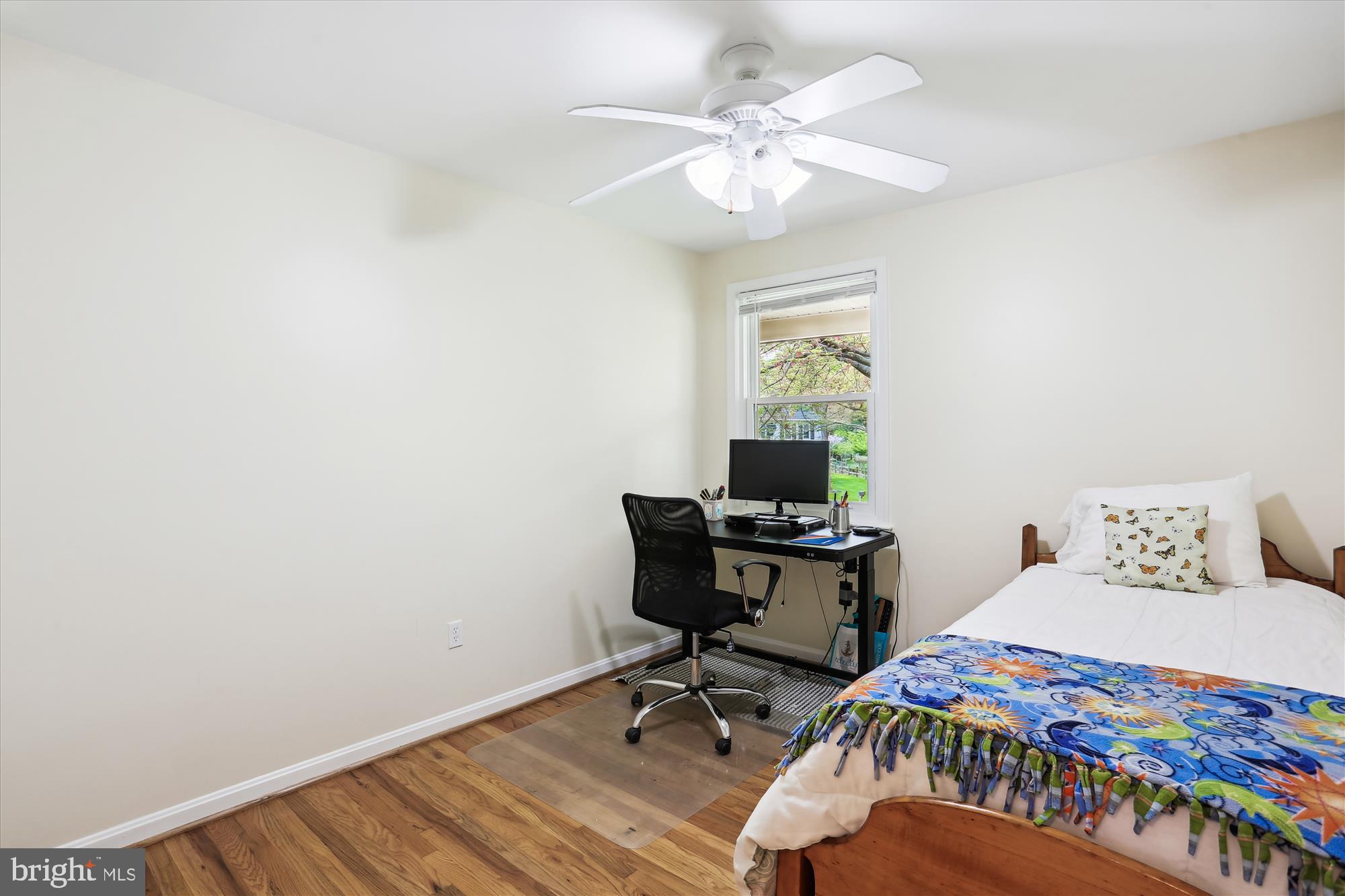 15405 Tindlay Street Silver Spring, MD 20905 - Photo 39 of 93 Bedroom