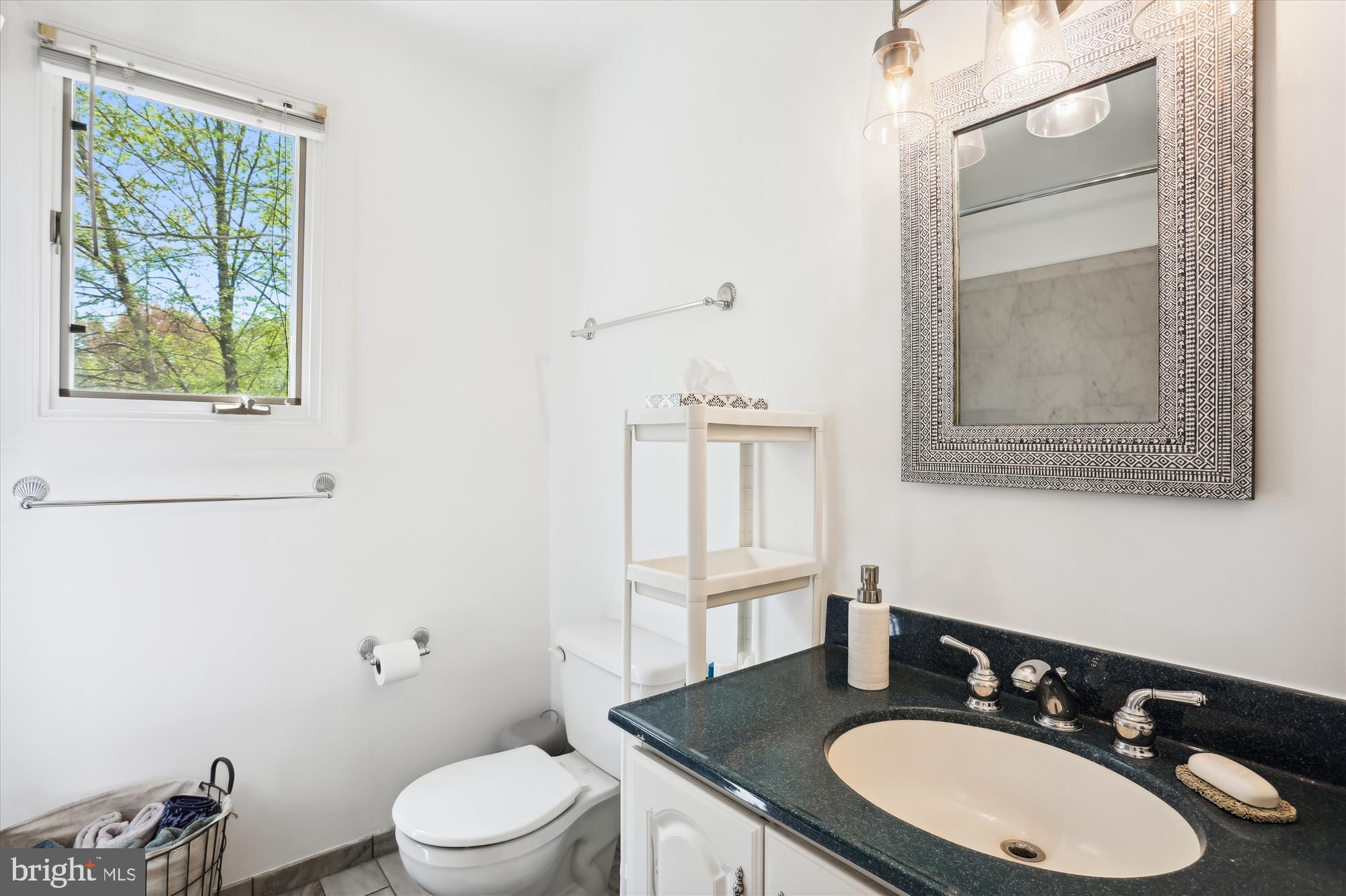 15405 Tindlay Street Silver Spring, MD 20905 - Photo 48 of 93 Bath