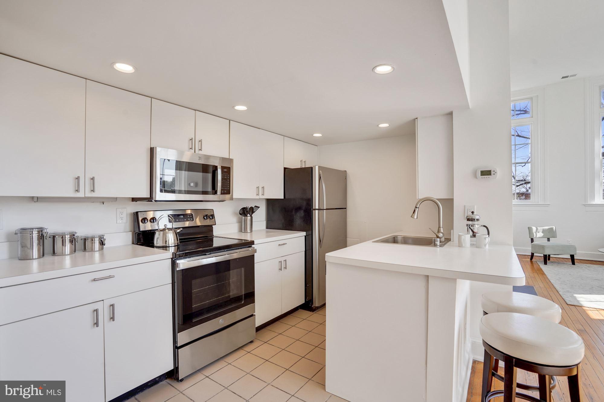 410 5th Street Northeast, Unit 26 Washington, DC 20002 - Photo 6 of 47 Open Kitchen