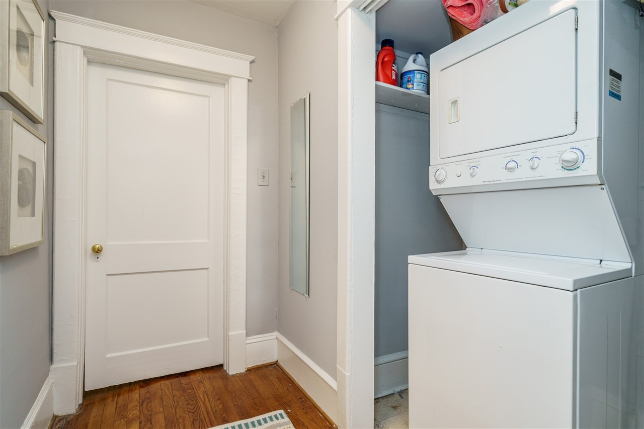 2402 Everett Avenue Raleigh, NC 27607 - Photo 10 of 20 a utility room with dryer and washer