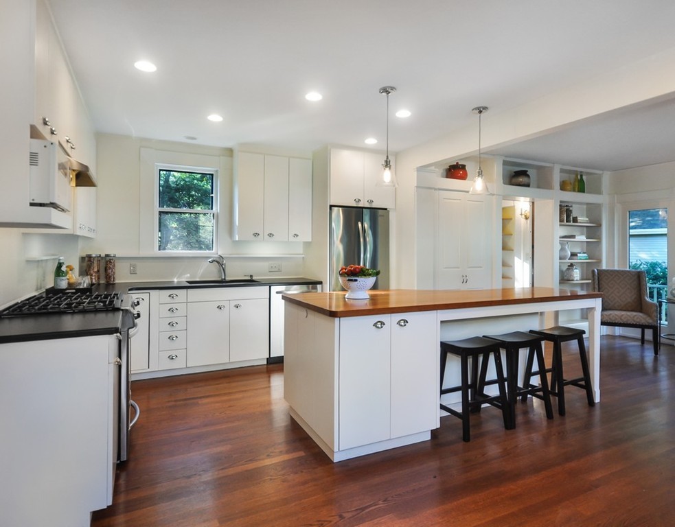 66 Fairhaven Road Concord, MA 01742 - Photo 3 of 20 Gallery Image 3