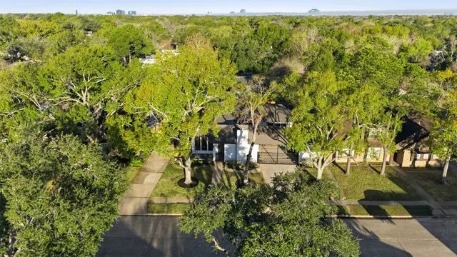 $665,000 | 12034 Sugar Springs Drive, Houston, TX 77077
