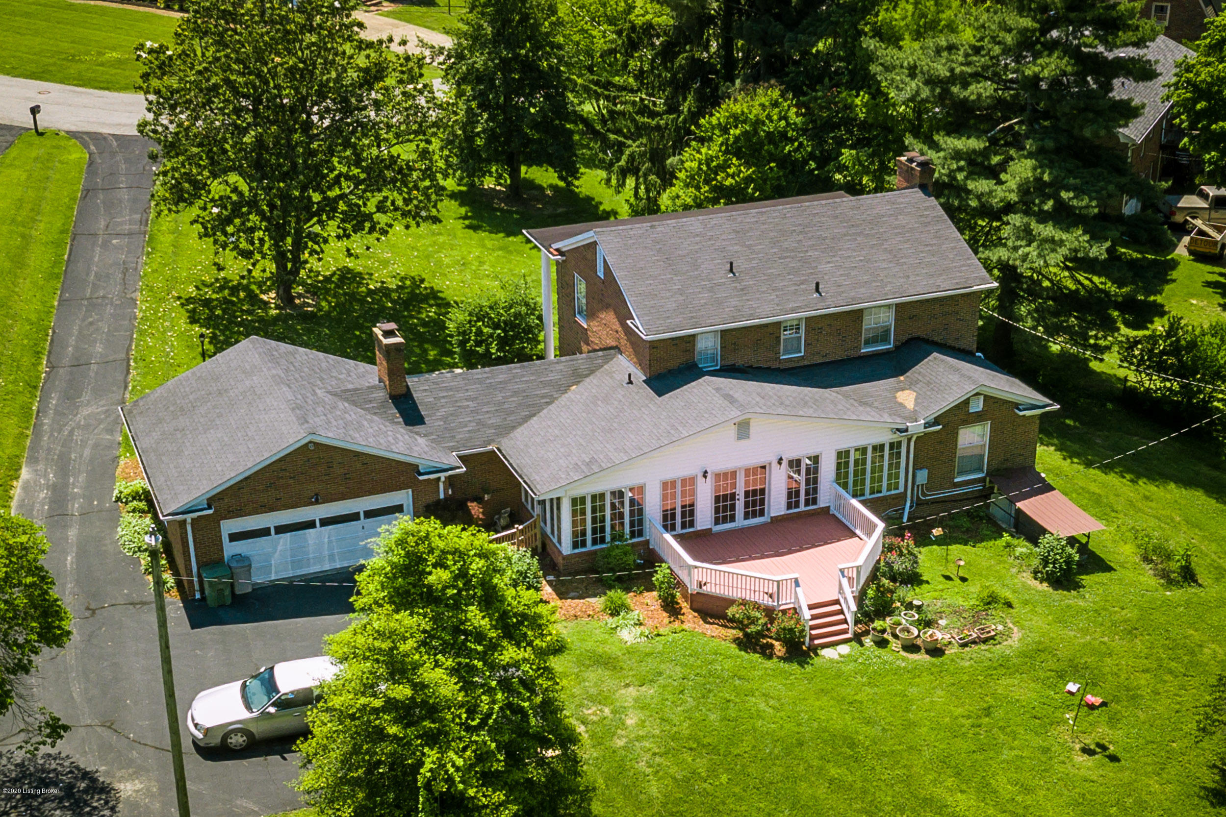 5500 Hidden Road Louisville, KY 40291 - Photo 6 of 64 5500 Hidden Rd-14