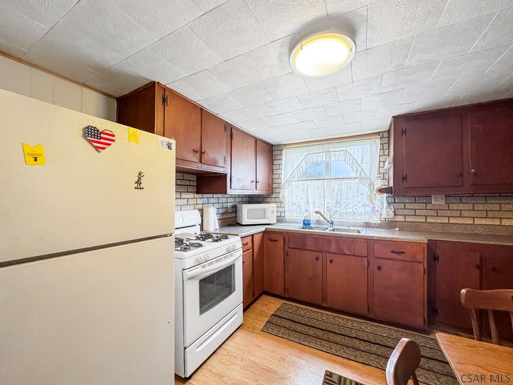 2560 Cardiff Road Ebensburg, PA 15931 - Photo 12 of 29