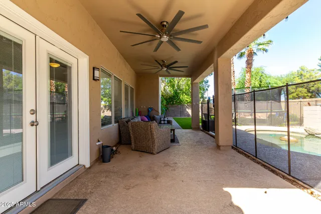 $725,000 | 688 West Juanita Avenue, Gilbert, AZ 85233