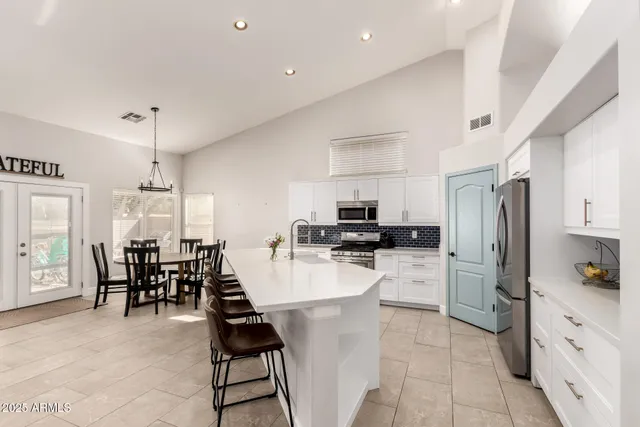 $725,000 | 688 West Juanita Avenue, Gilbert, AZ 85233