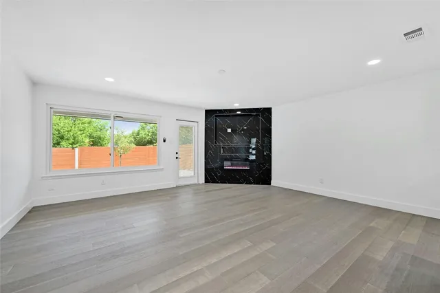 $654,900 | 3600 Alexandria Drive, Austin, TX 78749