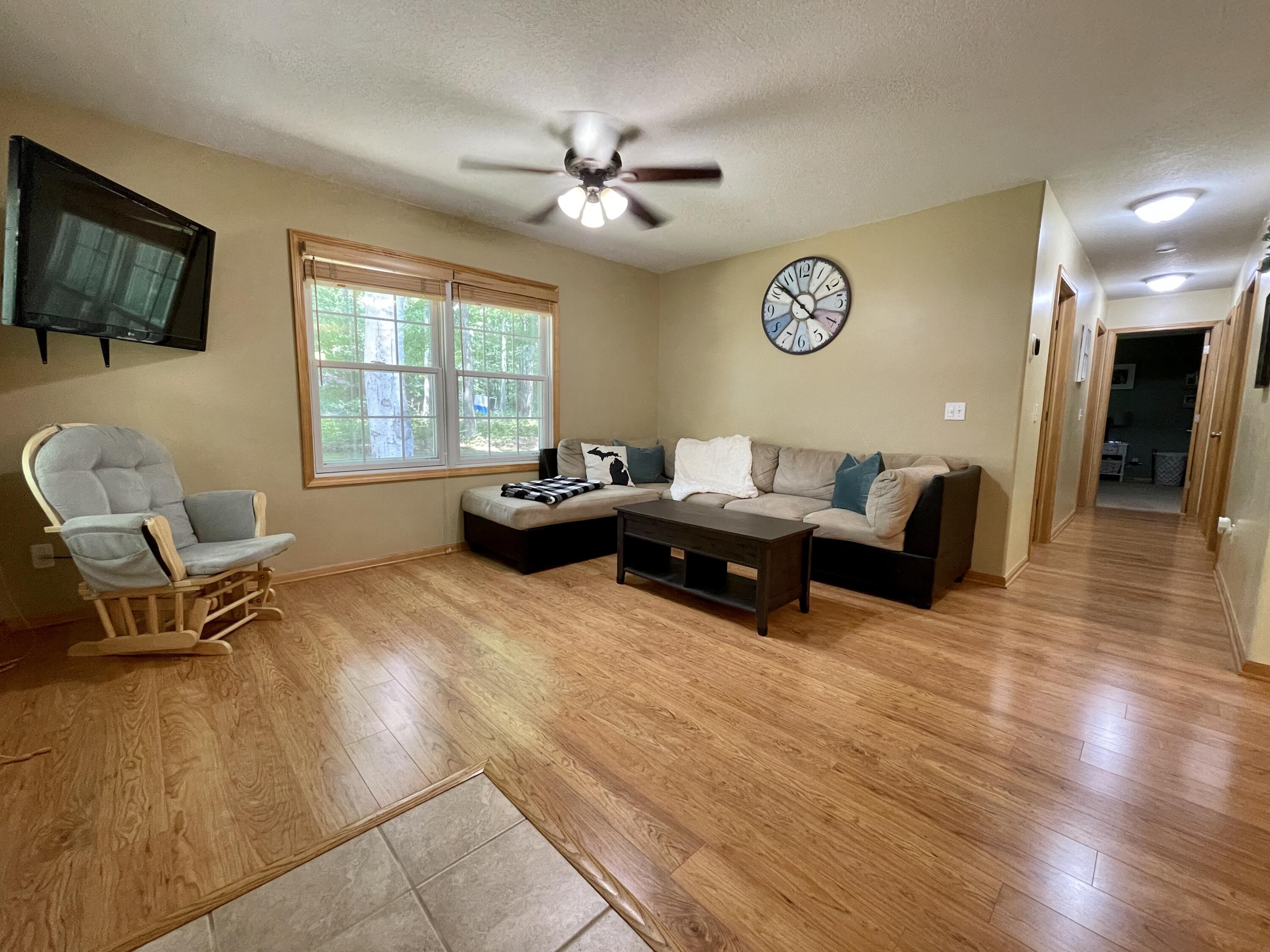 2546 35 1/2 Road Cadillac, MI 49601 - Photo 7 of 42 Greg Bosscher (12)