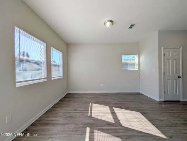 $1,641 | 6023 Carolines Court, Jacksonville, FL 32277