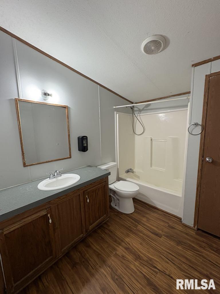 412 North Main Street Ewing, IL 62836 - Photo 25 of 27