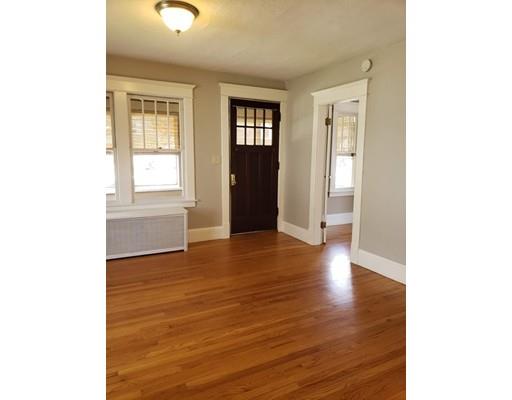182 Garland Street Springfield, MA 01118 - Photo 2 of 17 Gallery Image 2