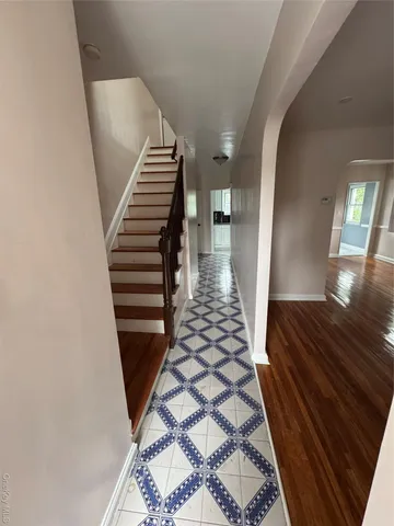 $3,900 | 153-32 77th Avenue | Kew Gardens Hills